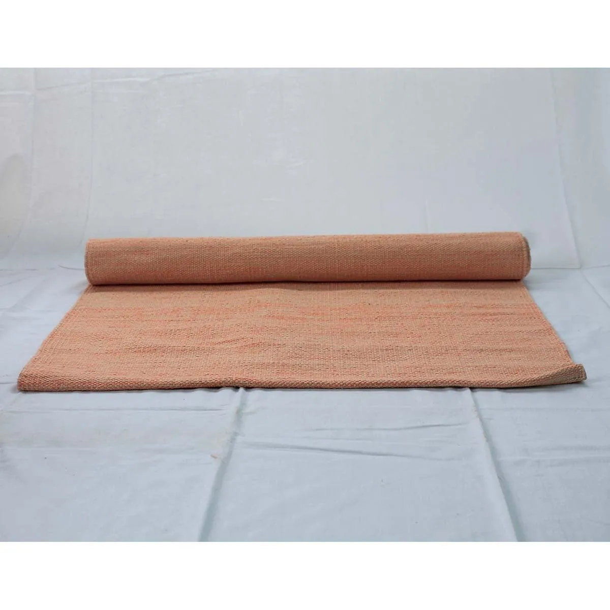 Drill Plain Yoga Mat: Durable and Comfortable